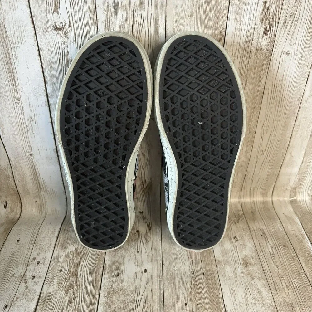 Vans Old‎ Skool The Nightmare Before Christmas Big Kids size 3 sneakers